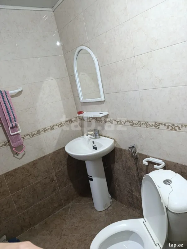 Kirayə verilir 2 otaqlı yeni tikili 60 m²