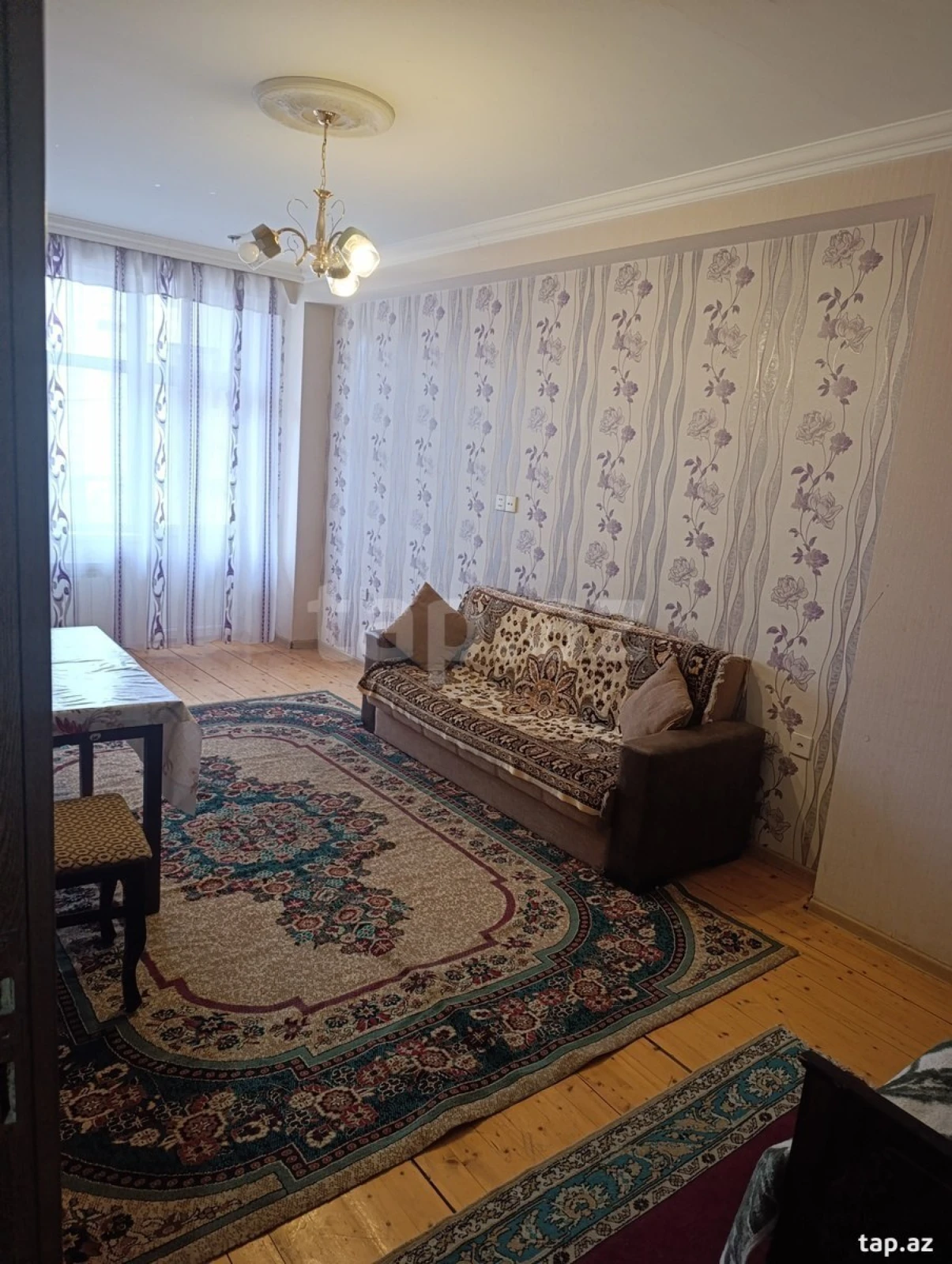 Kirayə verilir 2 otaqlı yeni tikili 60 m²