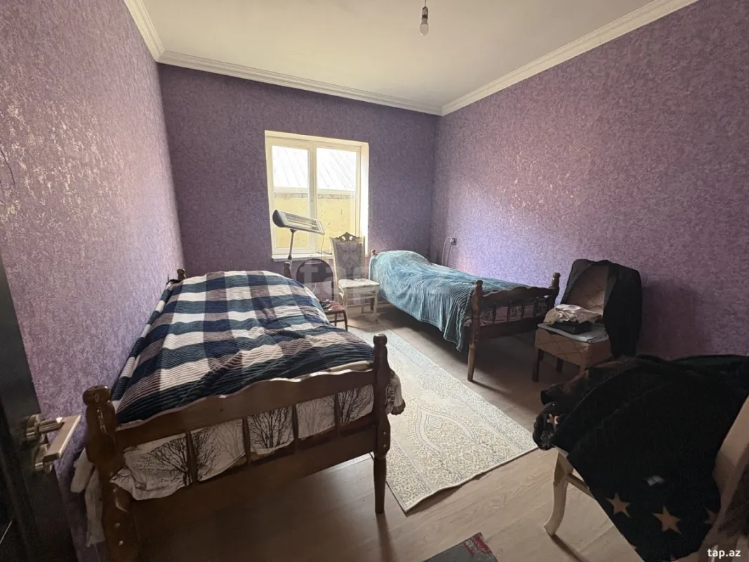 Satılır 4 otaqlı həyət evi