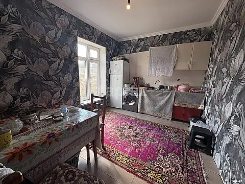 Satılır 4 otaqlı həyət evi