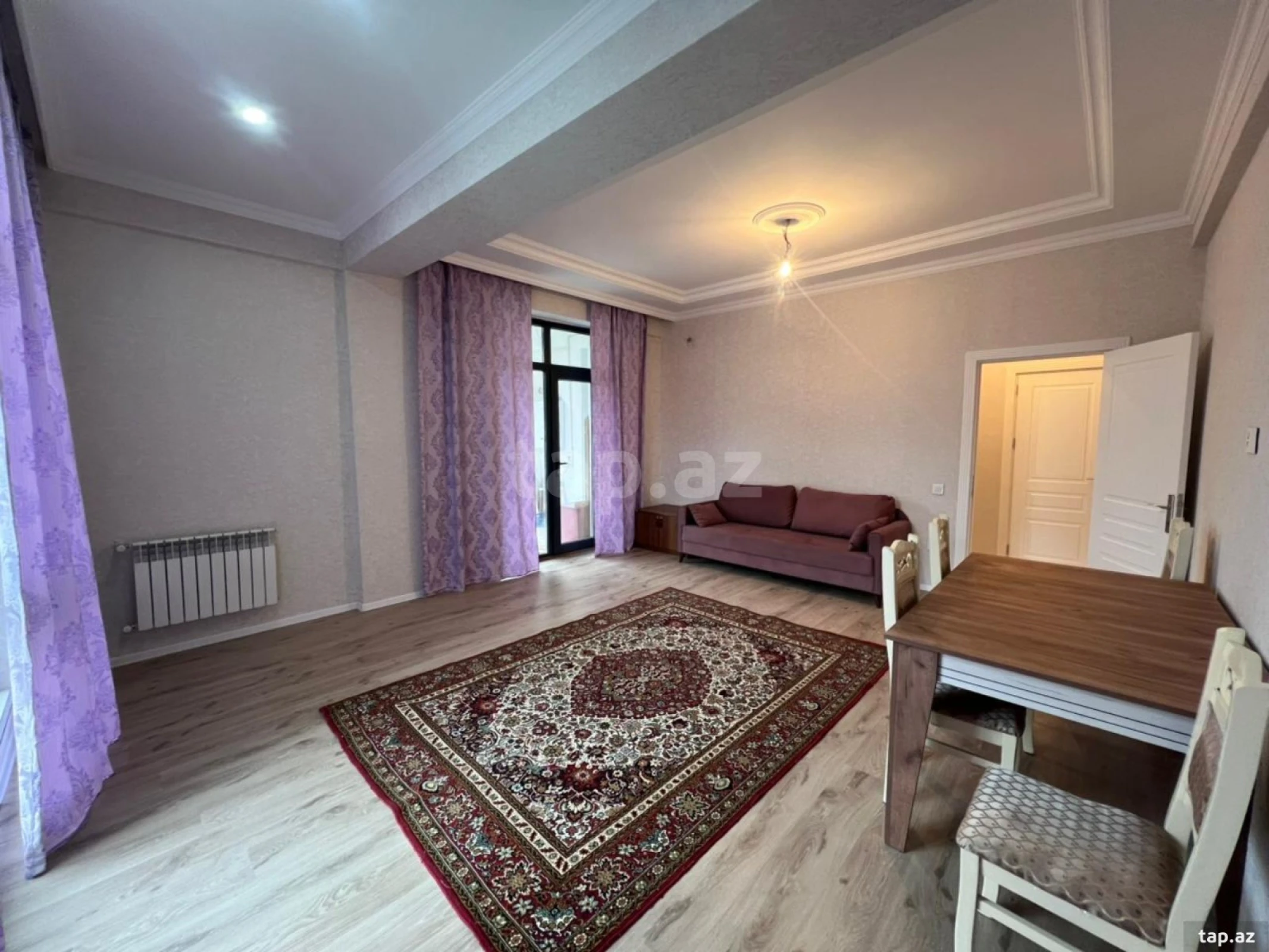 Kirayə verilir 2 otaqlı yeni tikili 70 m²