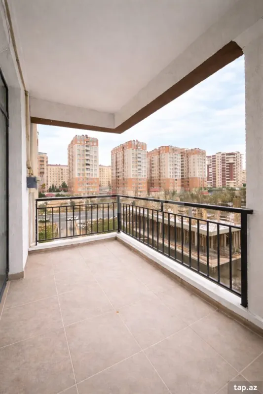 Kirayə verilir 2 otaqlı yeni tikili 70 m²