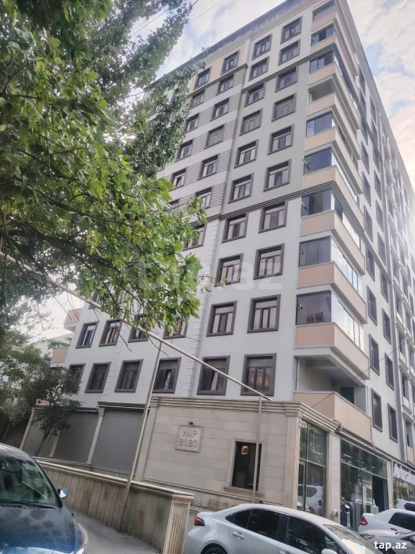 Satılır 4 otaqlı yeni tikili 143 m²