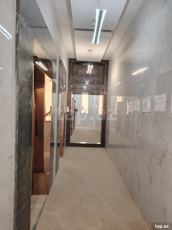 Satılır 4 otaqlı yeni tikili 143 m²