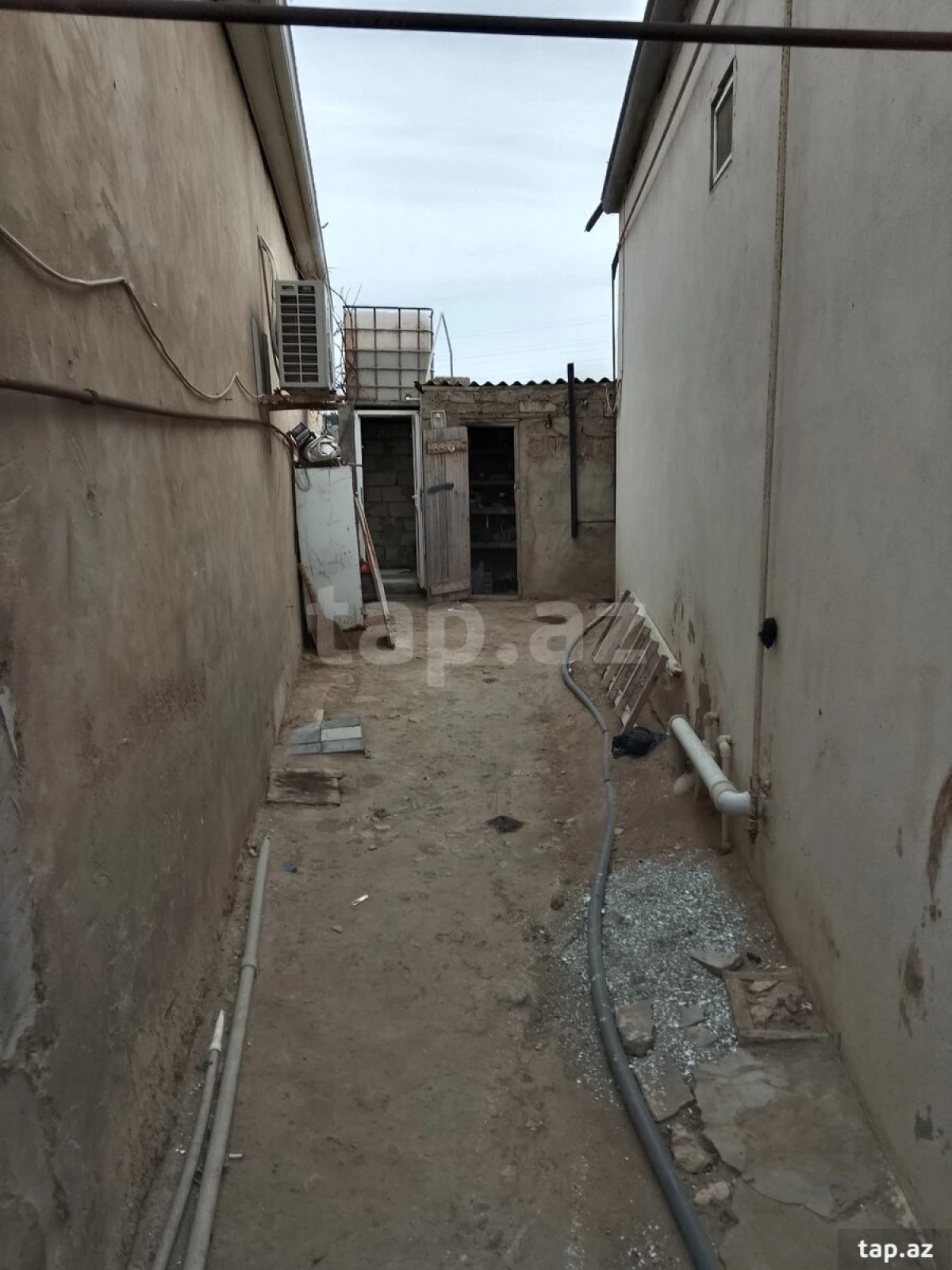 Satılır 3 otaqlı həyət evi 100 m²