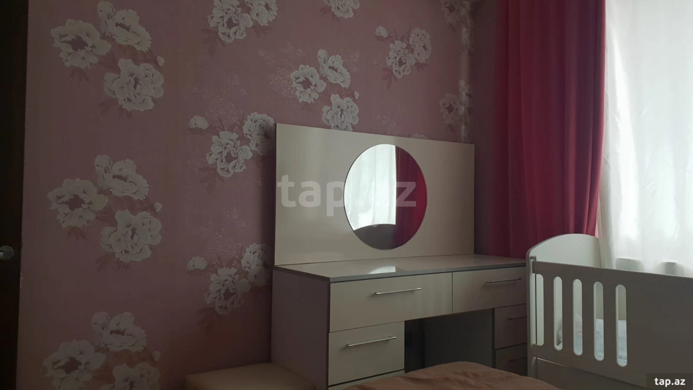 Kirayə verilir 2 otaqlı yeni tikili 60 m²