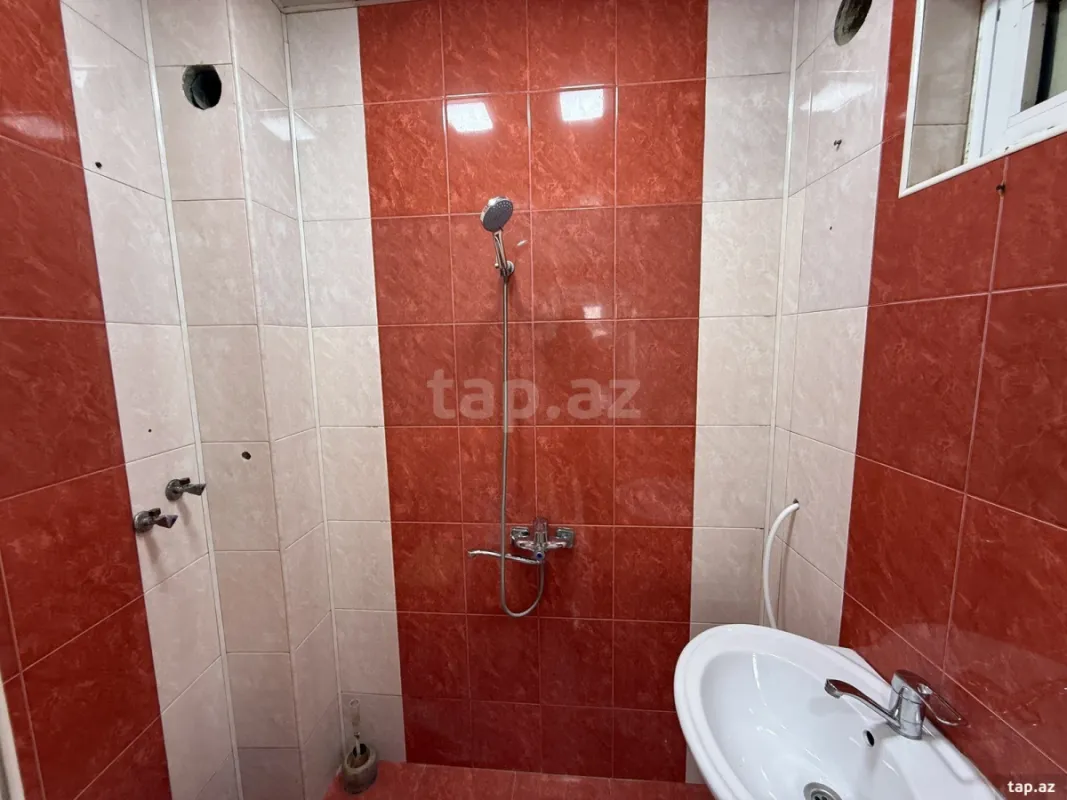 Satılır 2 otaqlı həyət evi