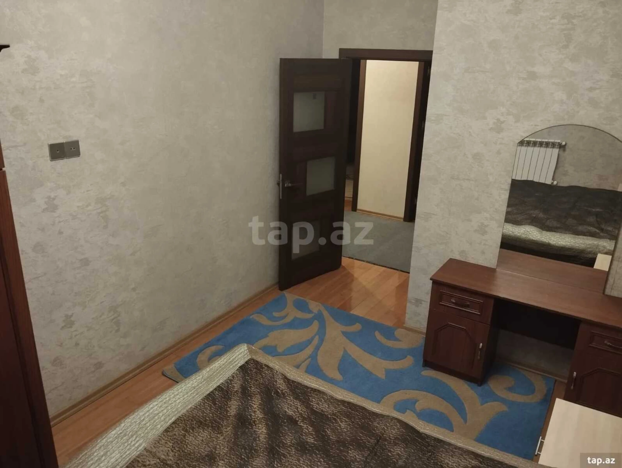 Kirayə verilir 3 otaqlı yeni tikili 100 m²