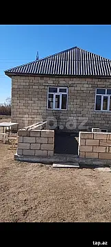 Satılır 4 otaqlı həyət evi — Salyan 4 otaq