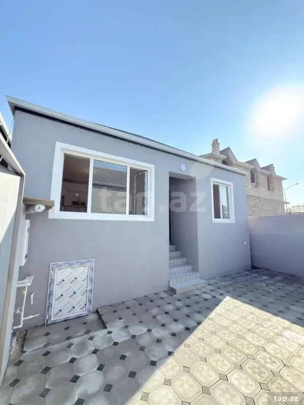 Satılır 4 otaqlı həyət evi 100 m²