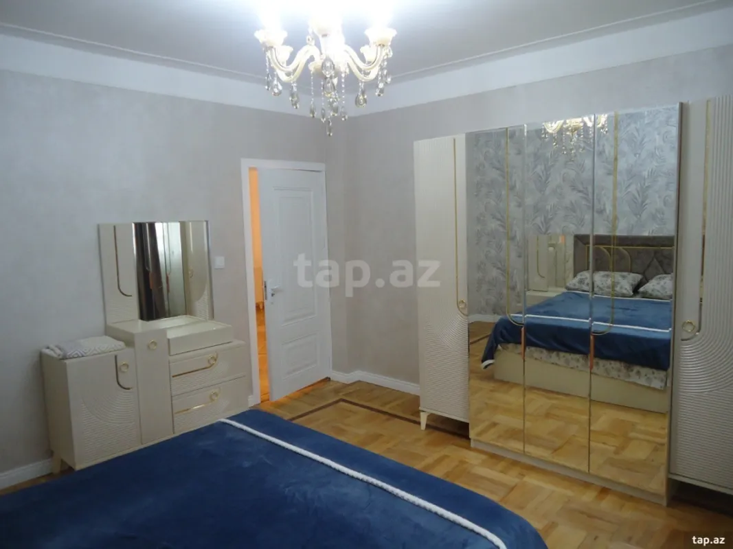 Kirayə verilir 4 otaqlı mənzil 126 m²
