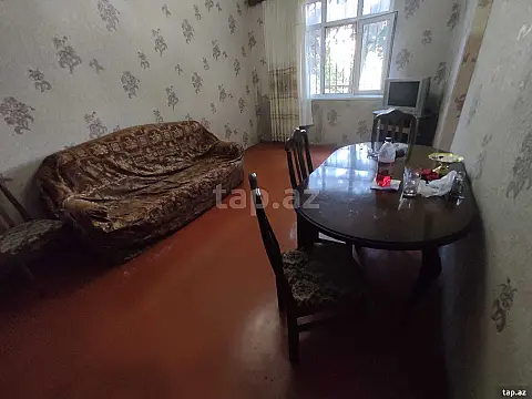 Kirayə verilir 2 otaqlı mənzil 36 m²