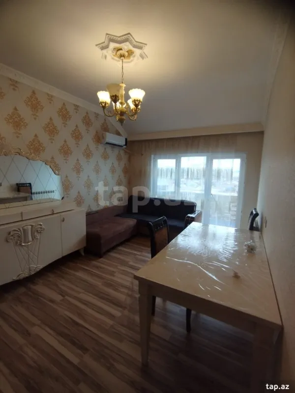 Kirayə verilir 2 otaqlı yeni tikili 65 m²