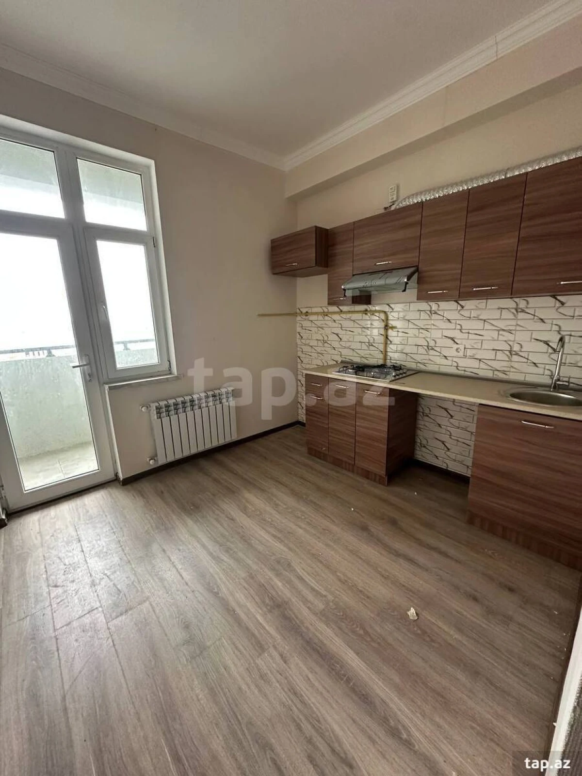 Satılır 3 otaqlı yeni tikili 77 m²