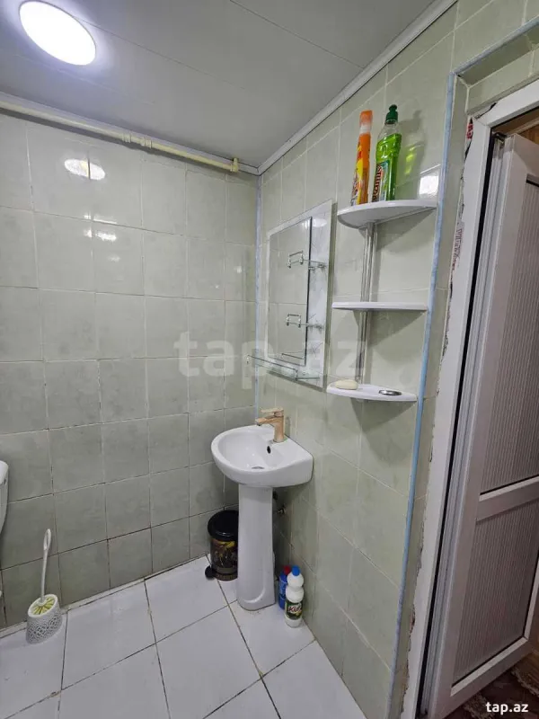 Kirayə verilir 3 otaqlı mənzil 100 m²
