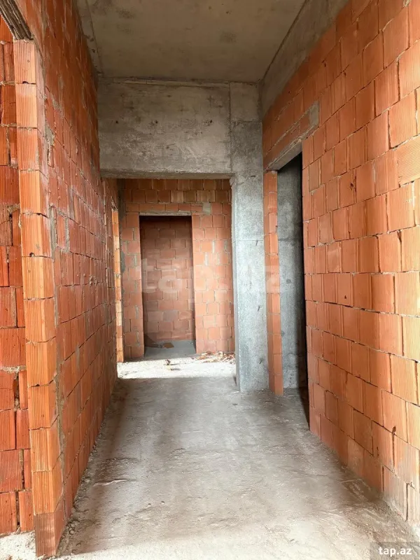 Satılır 2 otaqlı yeni tikili 91.5 m²