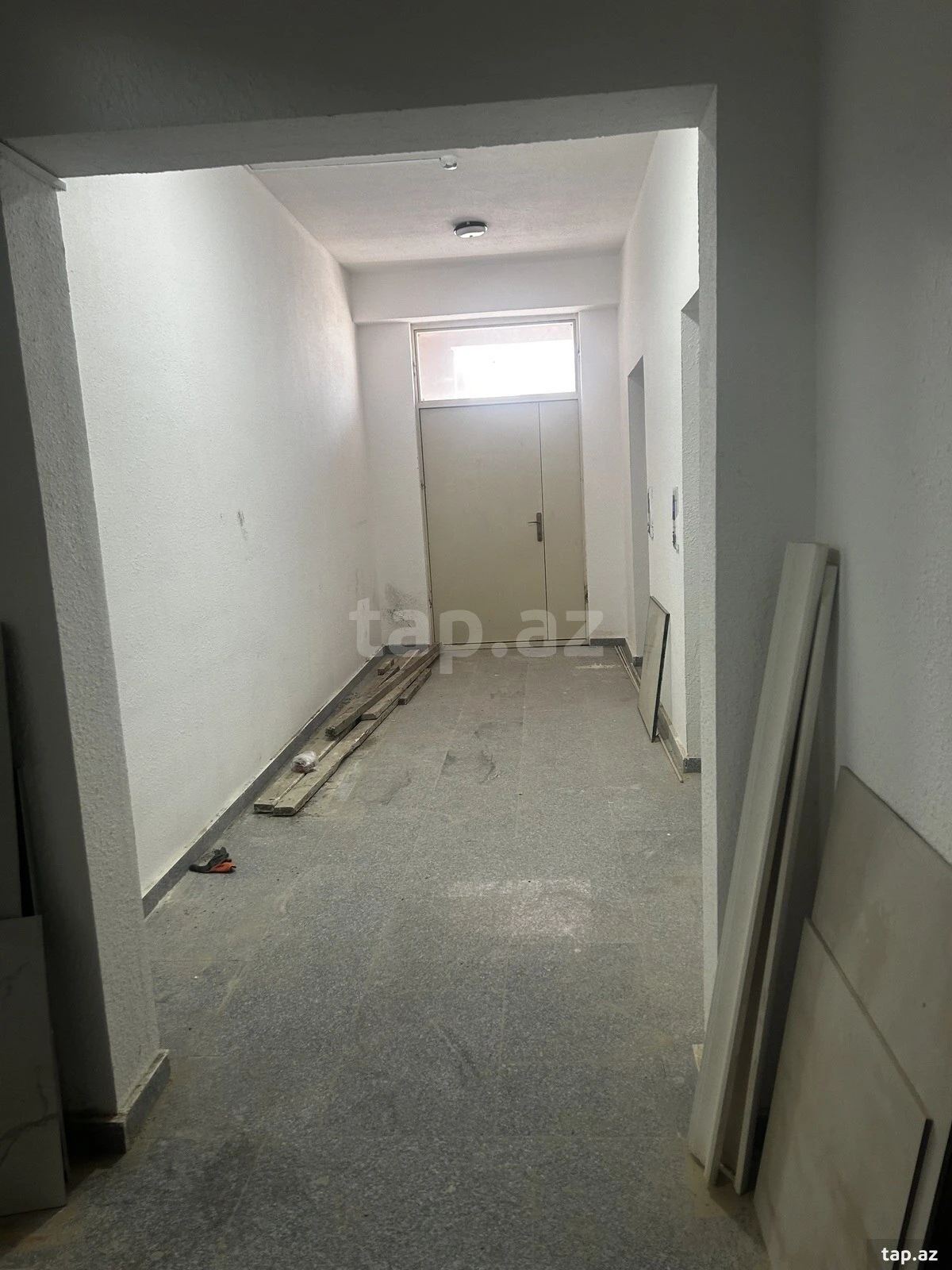 Satılır 2 otaqlı yeni tikili 91.5 m²