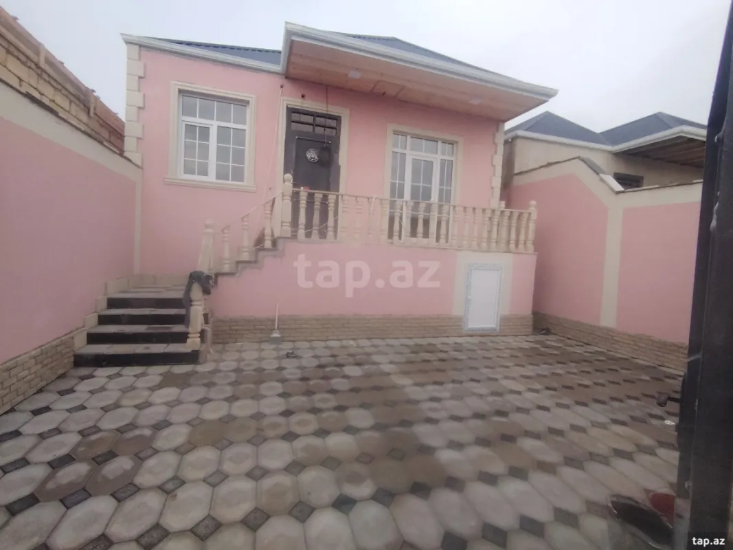 Satılır 3 otaqlı həyət evi
