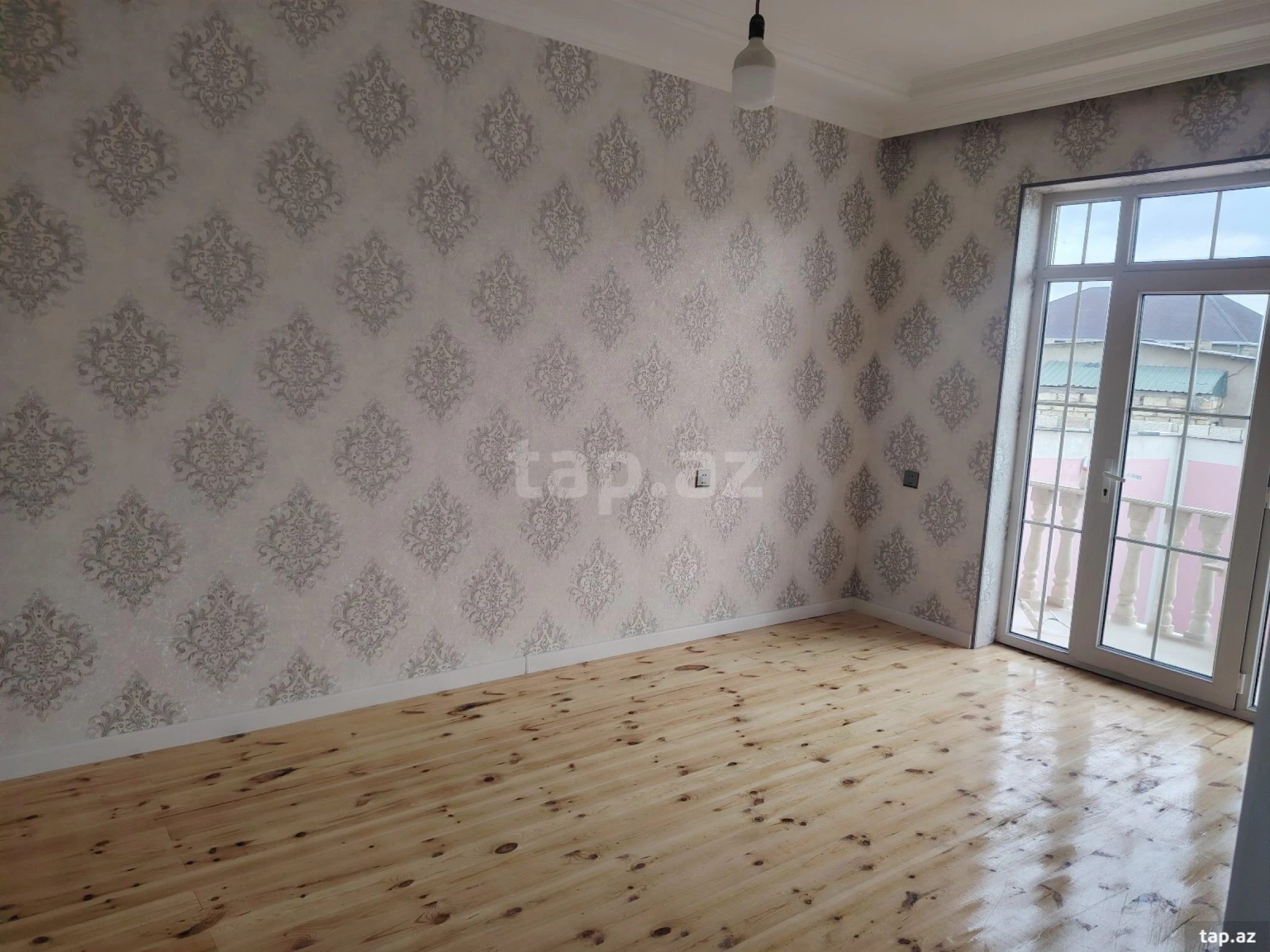 Satılır 3 otaqlı həyət evi