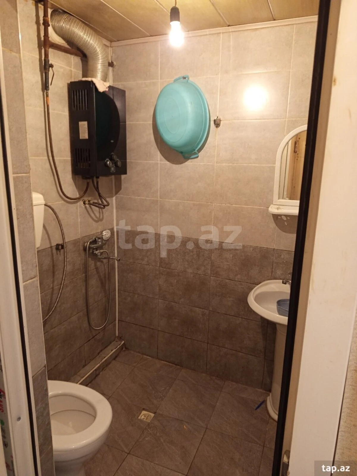 Kirayə verilir 2 otaqlı mənzil 40 m²