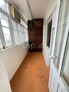 Satılır 3 otaqlı mənzil 48 m²