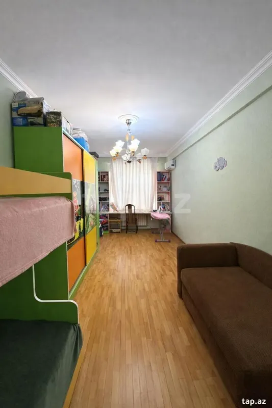 Satılır 3 otaqlı yeni tikili 154 m²