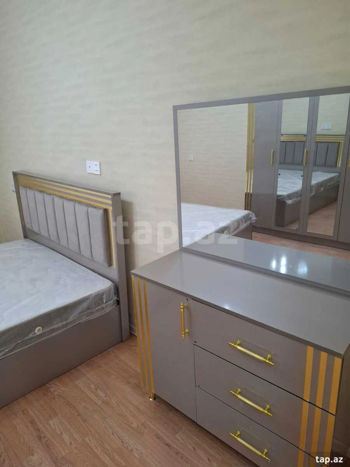 Kirayə verilir 2 otaqlı mənzil 65 m²