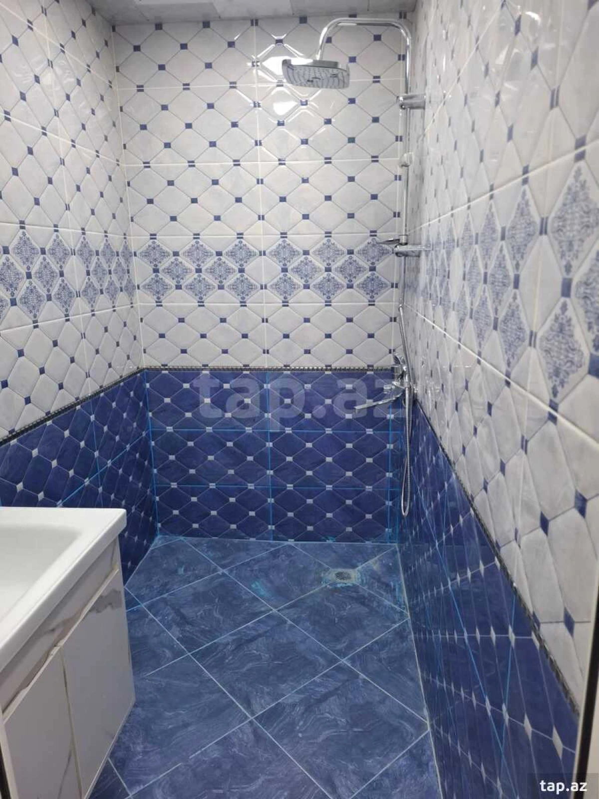 Kirayə verilir 2 otaqlı mənzil 65 m²