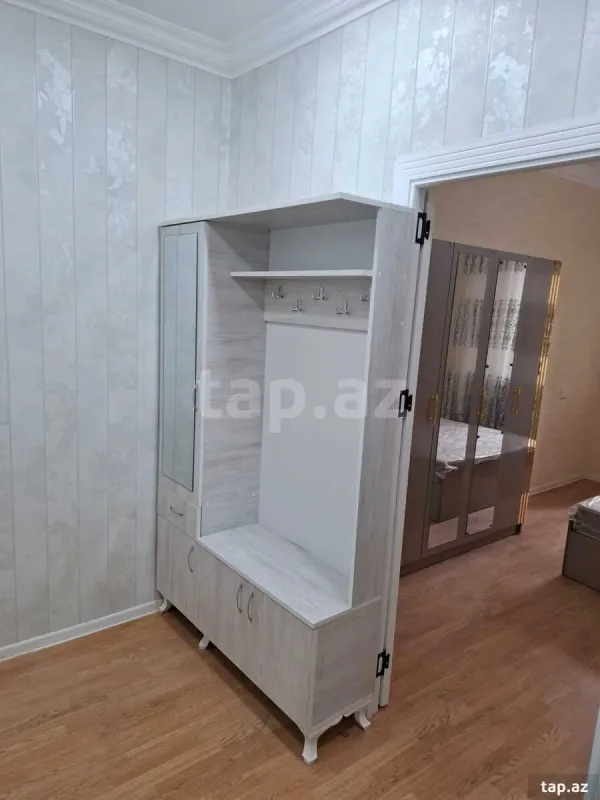 Kirayə verilir 2 otaqlı mənzil 65 m²