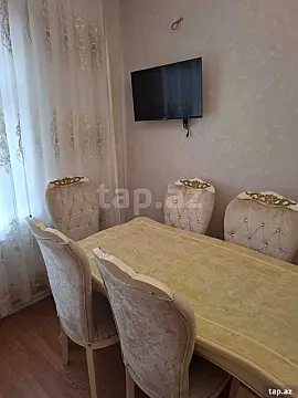 Kirayə verilir 2 otaqlı mənzil 65 m²