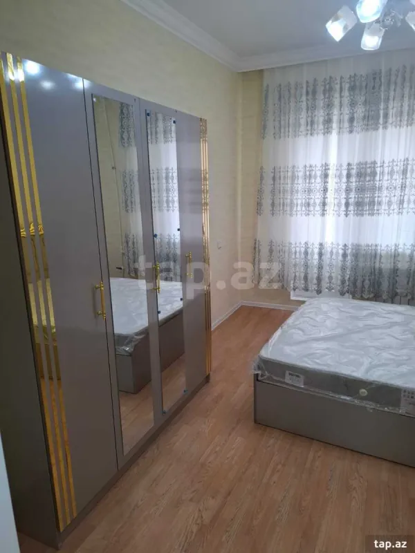 Kirayə verilir 2 otaqlı mənzil 65 m²