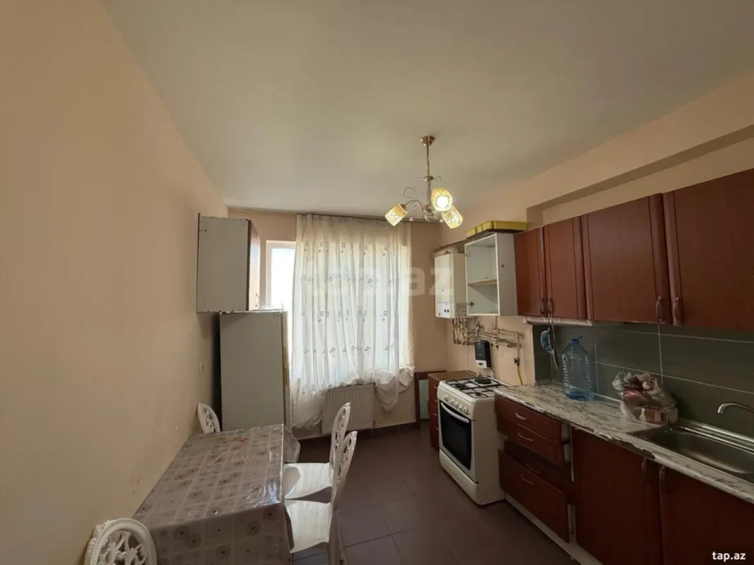 Satılır 1 otaqlı yeni tikili 37 m²