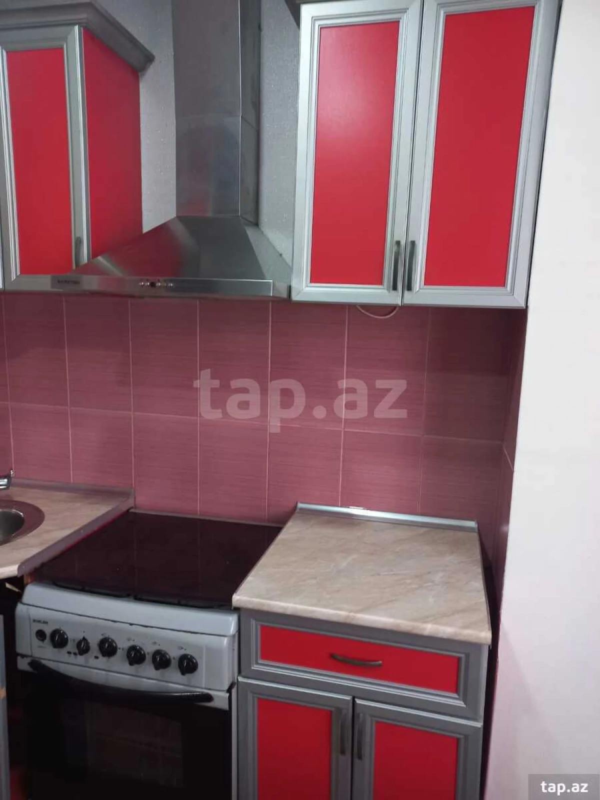 Kirayə verilir 1 otaqlı mənzil 45 m²