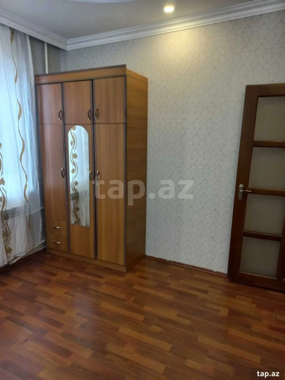 Kirayə verilir 1 otaqlı mənzil 45 m²