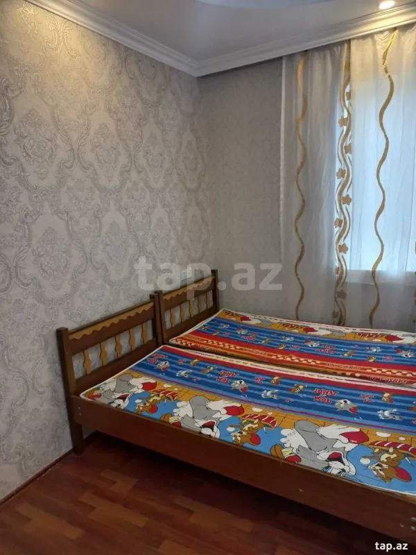 Kirayə verilir 1 otaqlı mənzil 45 m²
