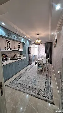 Satılır 3 otaqlı yeni tikili 120 m²
