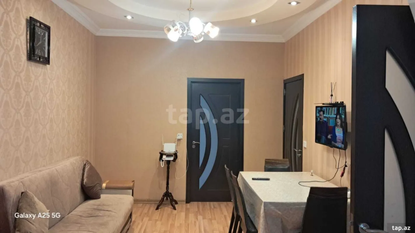 Kirayə verilir 2 otaqlı mənzil 50 m²