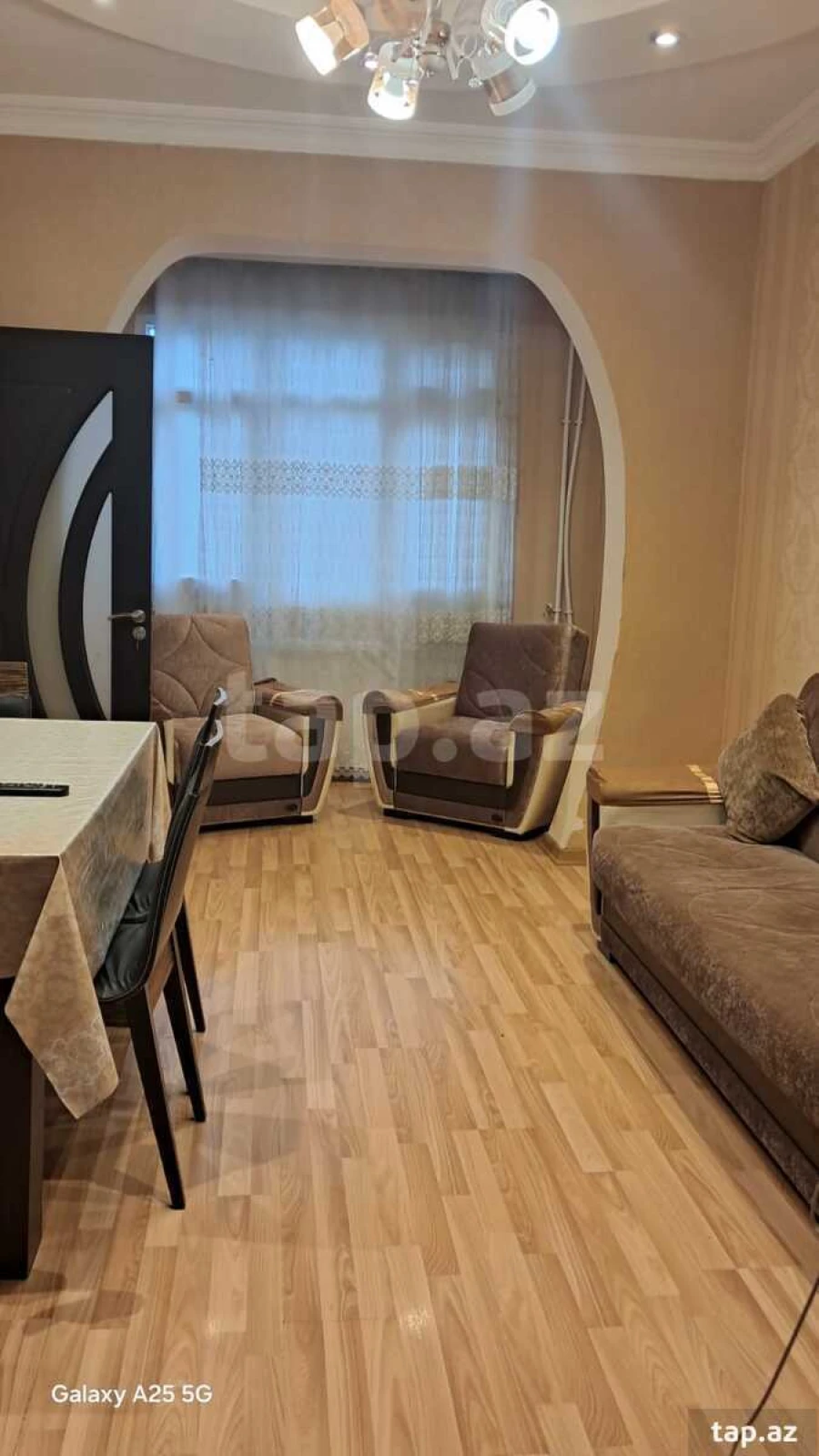 Kirayə verilir 2 otaqlı mənzil 50 m²