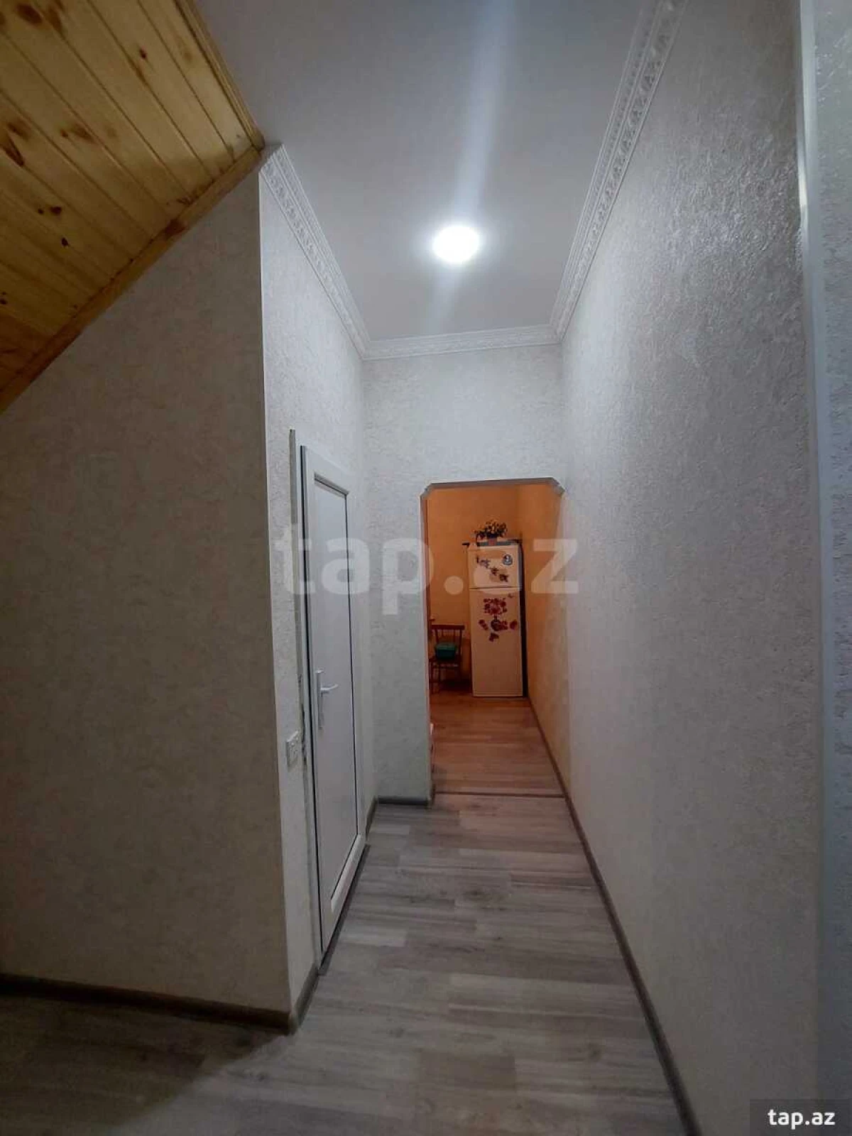 Satılır 4 otaqlı həyət evi
