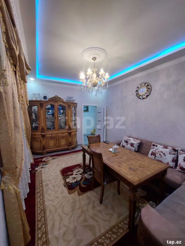 Satılır 4 otaqlı həyət evi