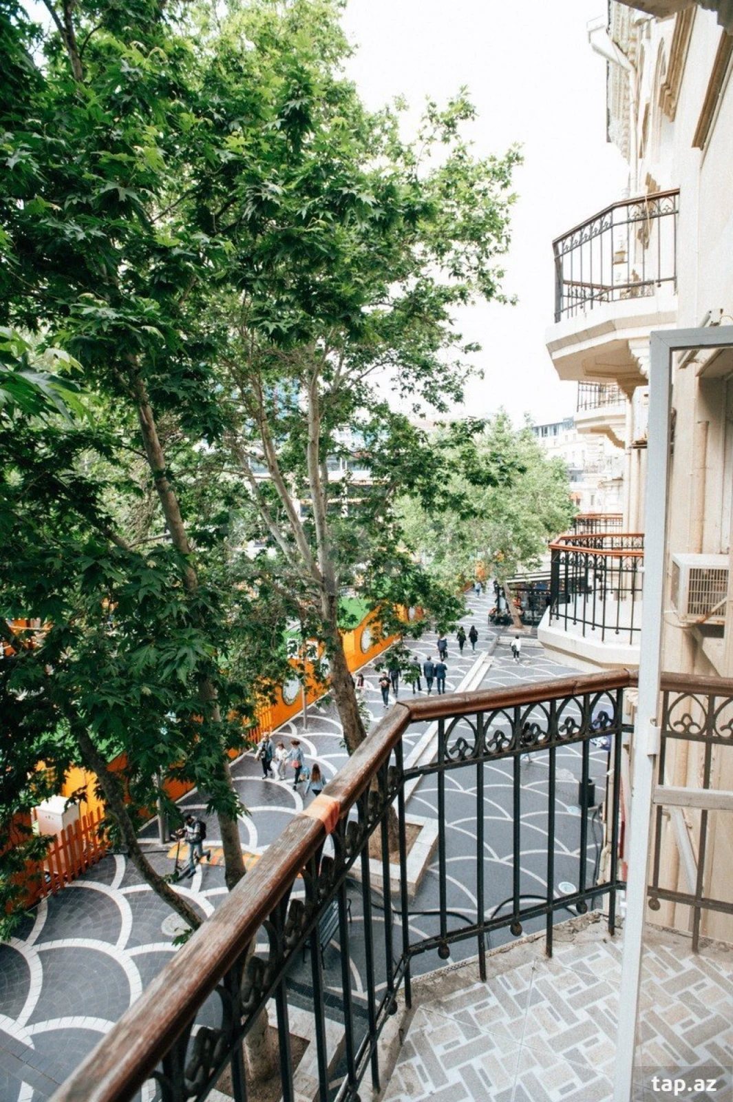 Kirayə verilir 2 otaqlı mənzil 65 m²