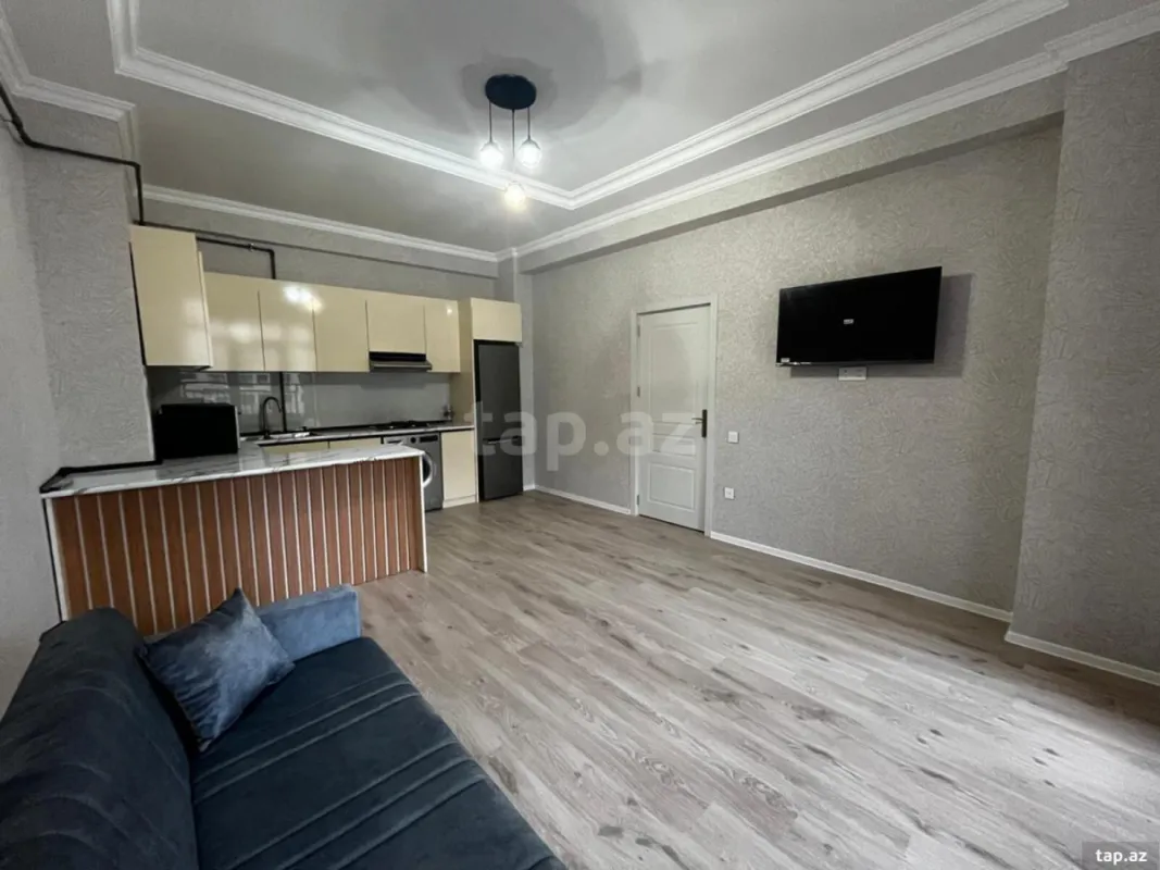 Kirayə verilir 3 otaqlı yeni tikili 80 m²