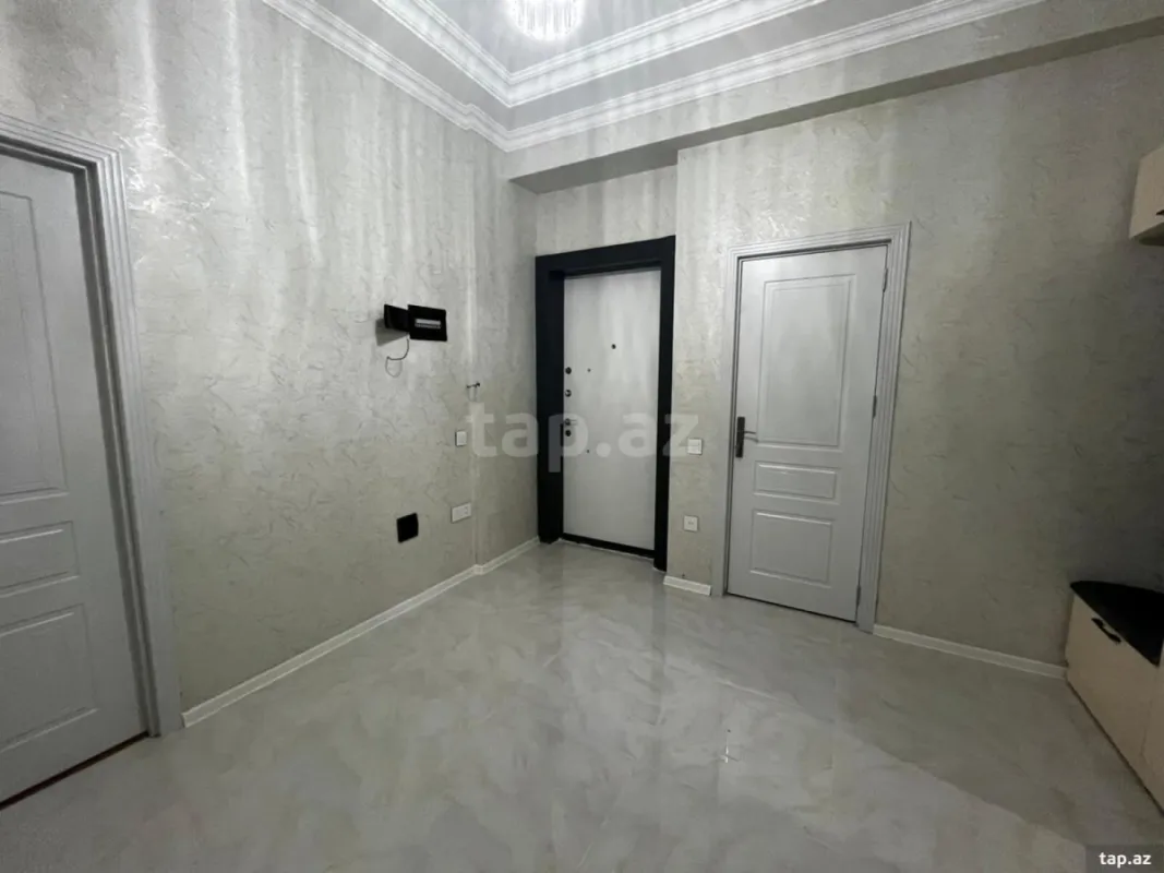Kirayə verilir 3 otaqlı yeni tikili 80 m²