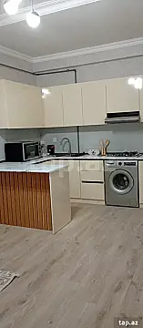 Kirayə verilir 3 otaqlı yeni tikili 80 m²
