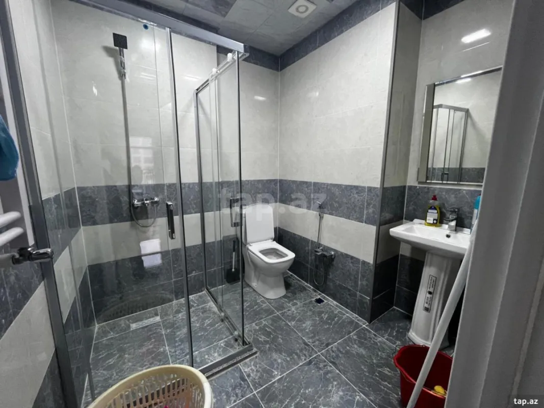 Kirayə verilir 3 otaqlı yeni tikili 80 m²