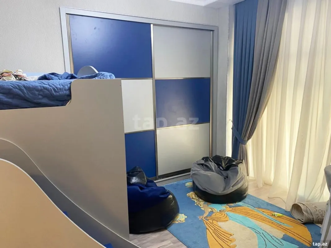 Satılır 4 otaqlı yeni tikili 148 m²