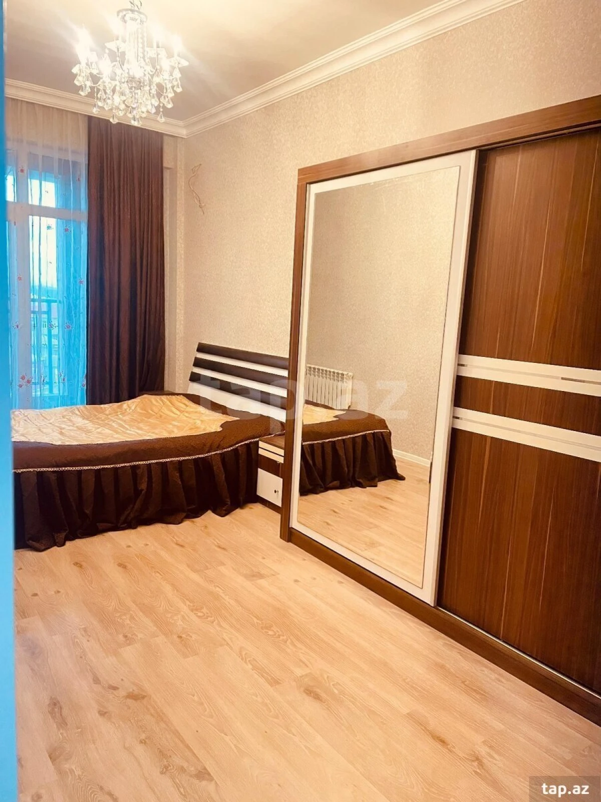 Kirayə verilir 2 otaqlı yeni tikili 70 m²