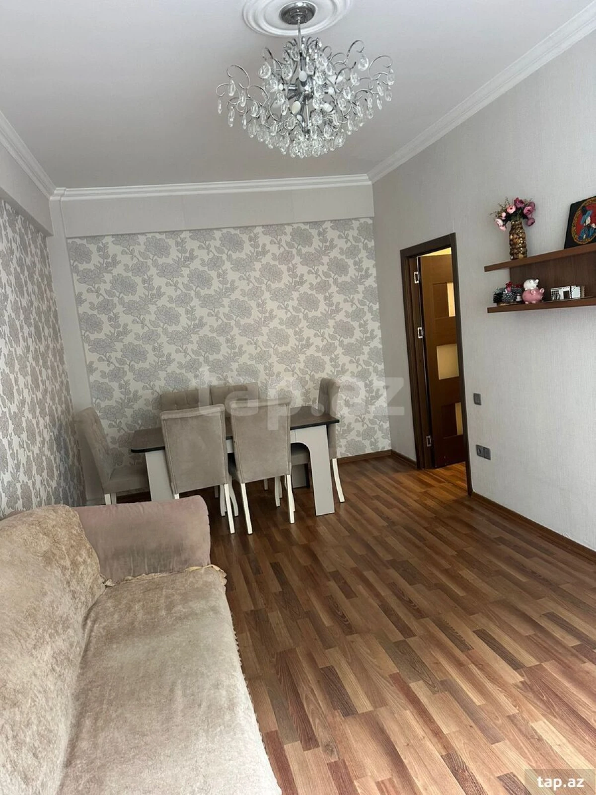 Kirayə verilir 2 otaqlı yeni tikili 61 m²