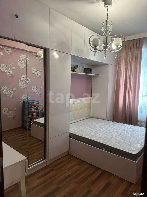 Kirayə verilir 2 otaqlı yeni tikili 61 m²
