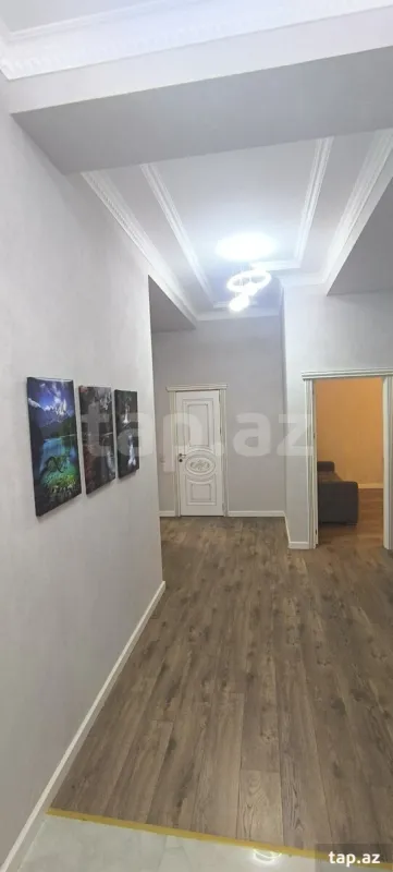 Kirayə verilir 3 otaqlı yeni tikili 93.2 m²